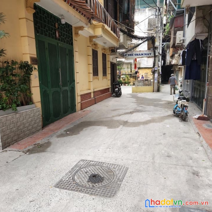 Trung tâm đống đa – ô tô đỗ cổng – ngõ thông – gần phố - giá chỉ 1.7 tỷ