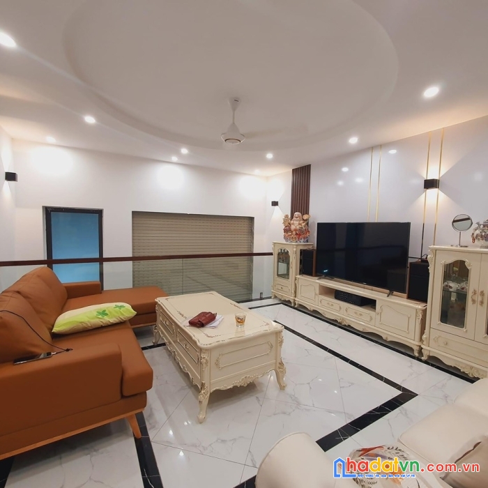 Bán nhà lê quang đạo 63m2 - 5 tầng - mt 4.5m - mặt ngõ ô tô - kinh doanh - lô góc - giá 7 tỷ.