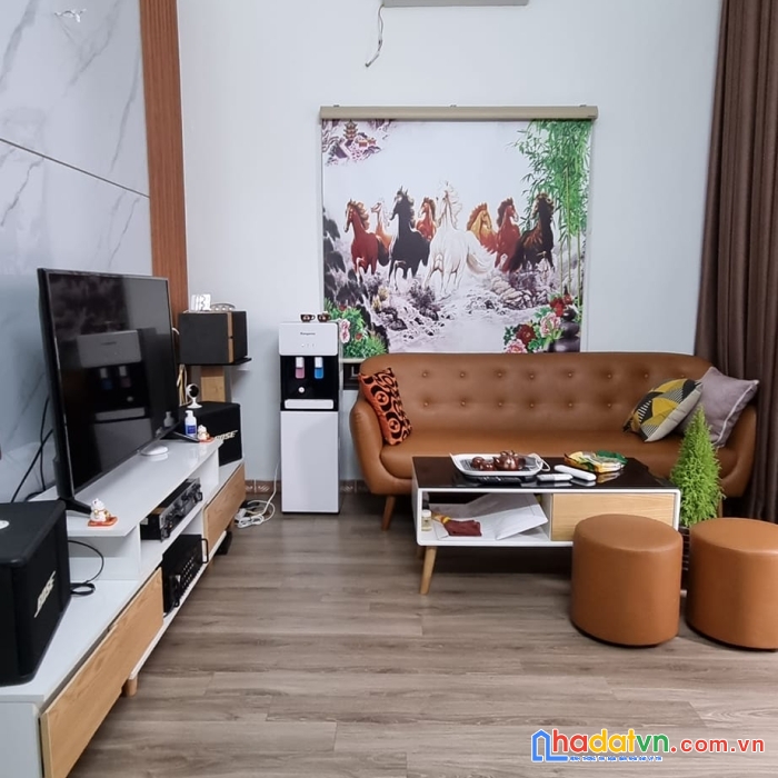 Bán nhà phố ngọc thụy, long biên, lô góc, mới, sát phố, ở luôn, 50mx 5t. giá 3.6 tỷ.