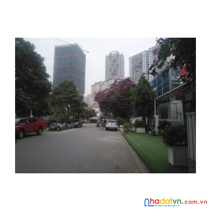 Bán gấp mảnh đất kđt văn khê 50m2 mt 4m phân lô – vỉa hè rộng kd tốt – giá nhỉnh 5 tỷ