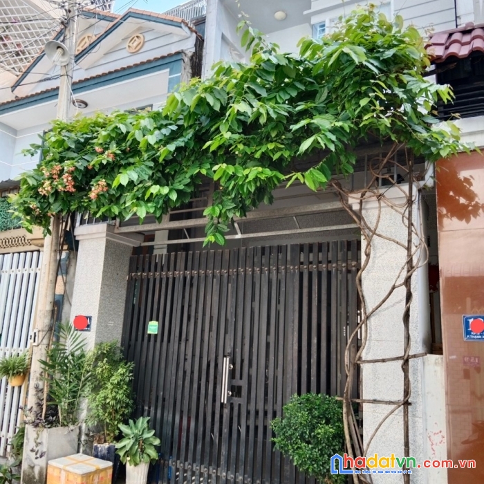 Siêu hót- hẻm 6m cách 1 căn ra thạnh xuân 21. 5.5 tỷ.