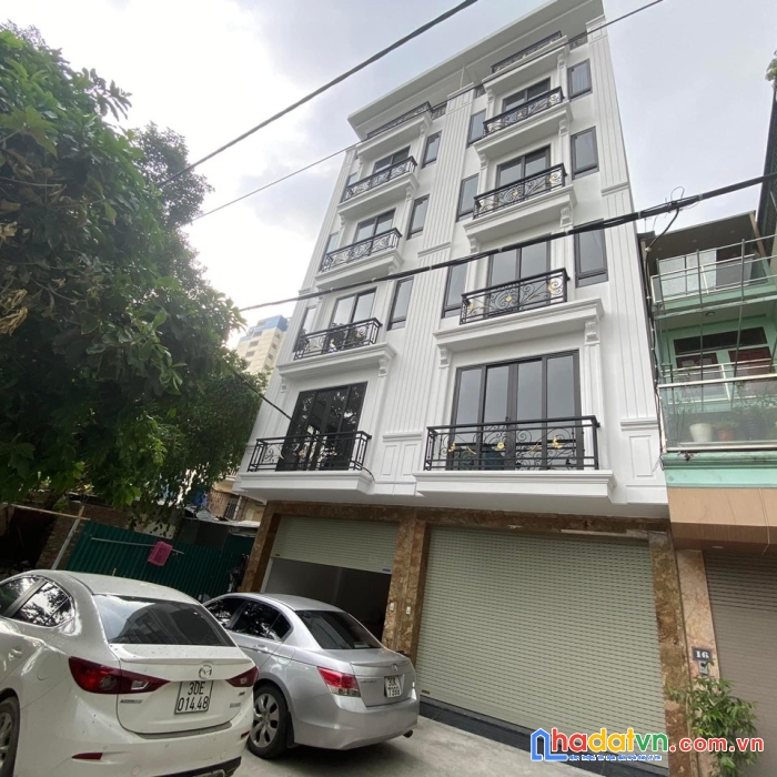 Trần cung 6 tầng thang máy- 2 ô tô tránh- nhỉnh 12 tỷ