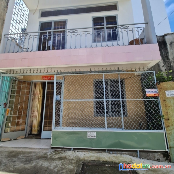 Bán nhà 1 trệt 1 lầu đường trần văn ơn - kế bên đại học công nghệ kỹ thuật cần thơ.