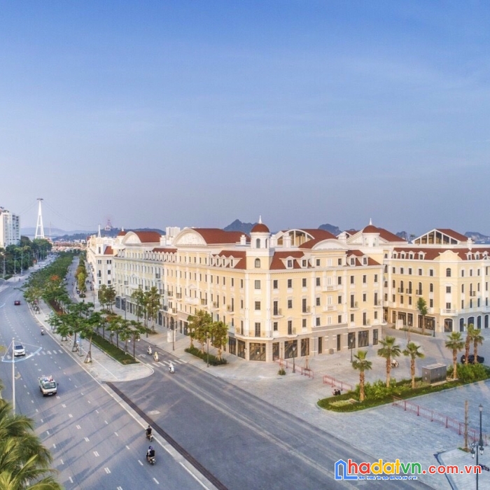 Cần bán khách sạn bãi cháy - sổ đỏ sẵn sàng giao dịch giá hợp lý