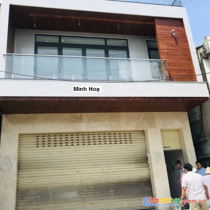 Bán nhà mt lê văn hiến, 240m2, ngang 7.7, 2 tầng