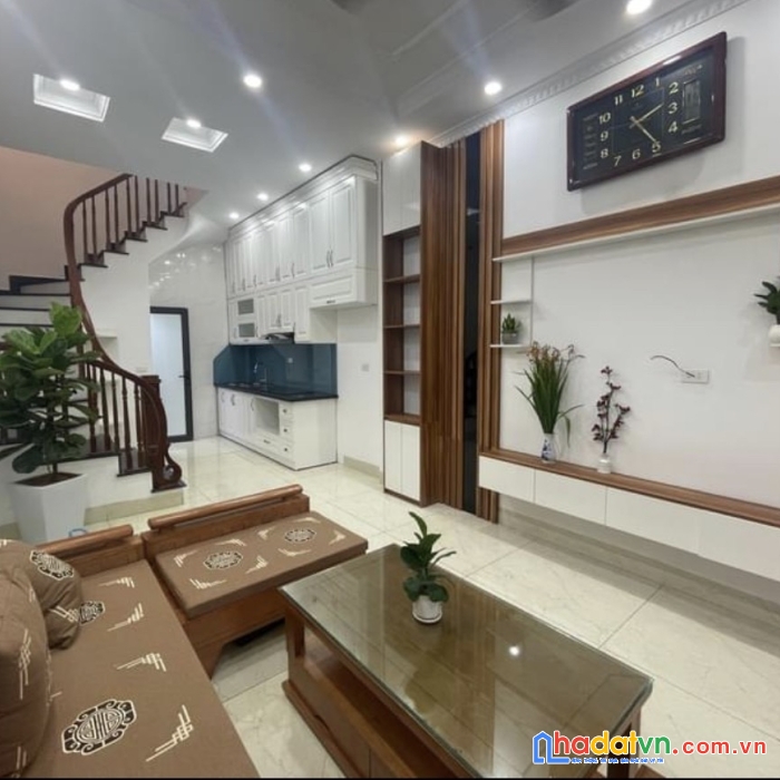 Bán nhà đẹp phan kế bính oto gần 45m2 5t mt4m nhỉnh 5tỷ ba đình