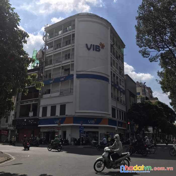 Cho thuê mt điện biên phủ-ngang 20m- 3 tầng- dtsd:1500m2- 380tr/th