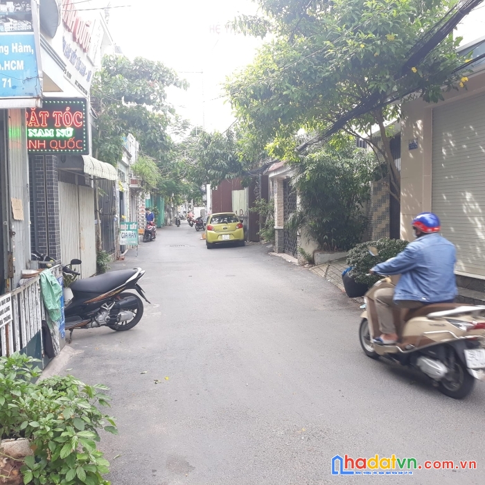 Bán nhà khu vip dương quảng hàm 36m2, giá 5,05 tỷ