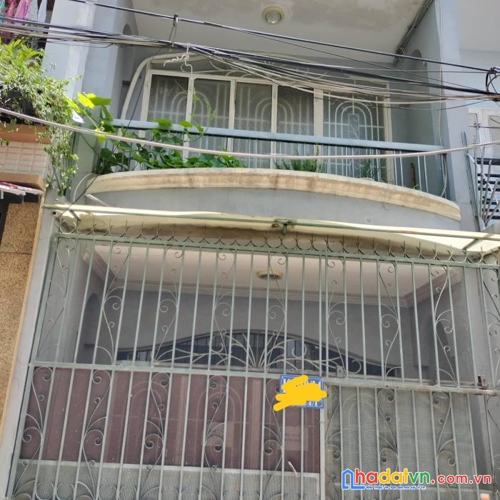 Ngộp bank bán gấp nhà,đường số1, p16 gv. chỉ nhỉnh 3ty.