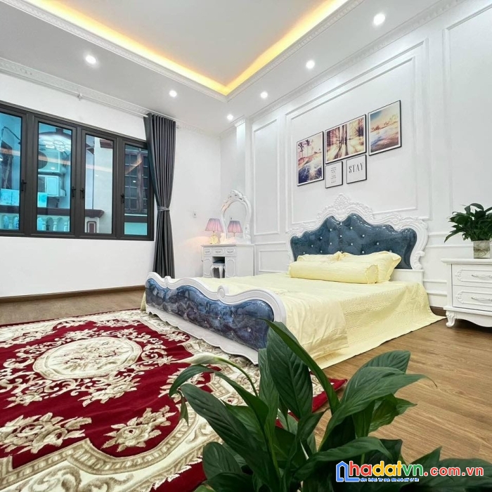 Bán nhà 4t 111m2 có ô tô tránh, sân vườn, gara, kinh doanh phố ngọc lâm, long biên 9,99tỷ