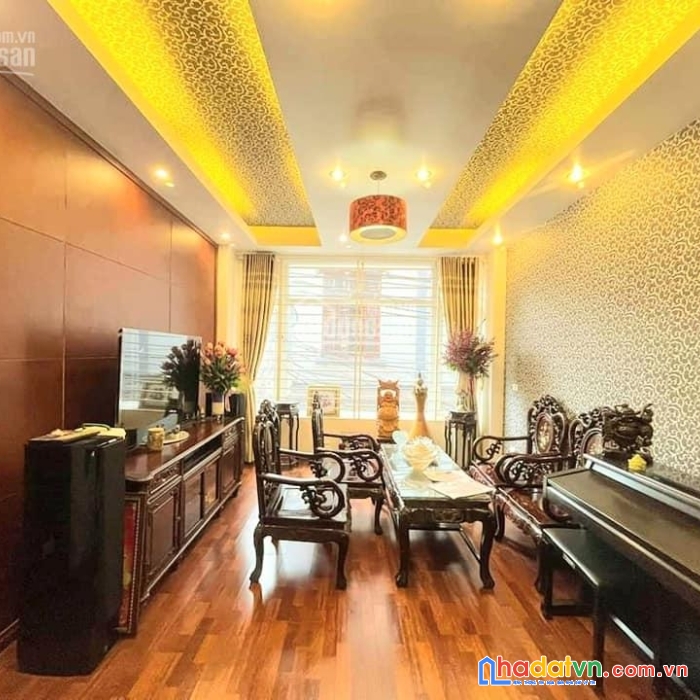 Bán gấp trong tháng 8, nhà đẹp mỹ đình 50m2 x 4t, ô tô đỗ cửa, dân trí cao, giá chỉ hơn 3 tỷ