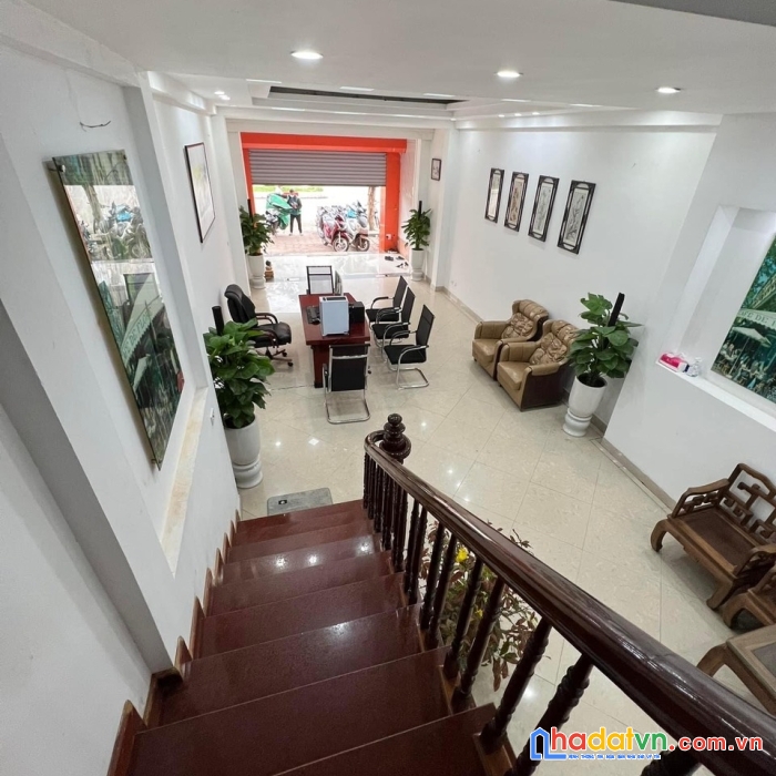 Bán nhà mặt phố nguyễn khuyến văn quán 110m2 5t chỉ hơn 25tỷ kdoanh
