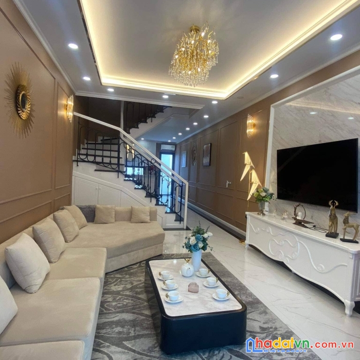 Mặt tiền kd đỉnh 4 tầng nghĩa hưng chỉ 6 tỷ x nhà cực đẹp