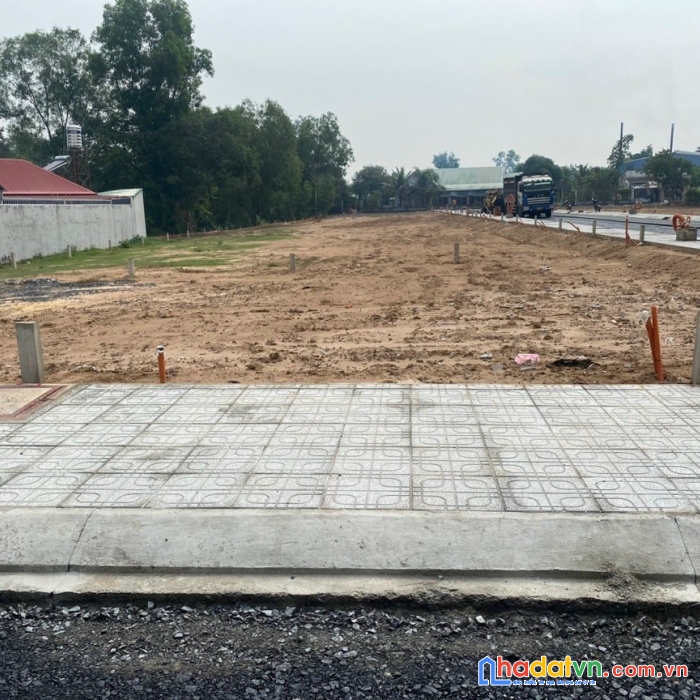 Khu dân cư tân  an hội cạnh thị trấn củ chi, diện tích 110m2, sổ hồng riêng, giá 9,5 tr/m2