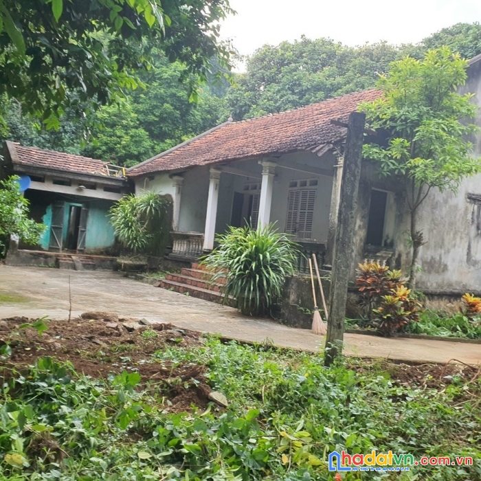 Cần bán 1050m đất nghỉ dưỡng lương sơn hoà bình, gần sát ql21, đường ô tô tải chỉ hơn 1 tỷ.