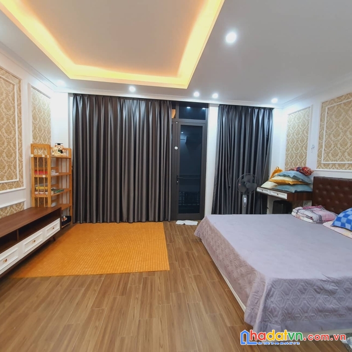 Bán nhà nghĩa tân, cầu giấy: pl cán bộ, ô tô, kinh doanh, 52.6m2*5t chỉ 10.x tỷ - hiếm