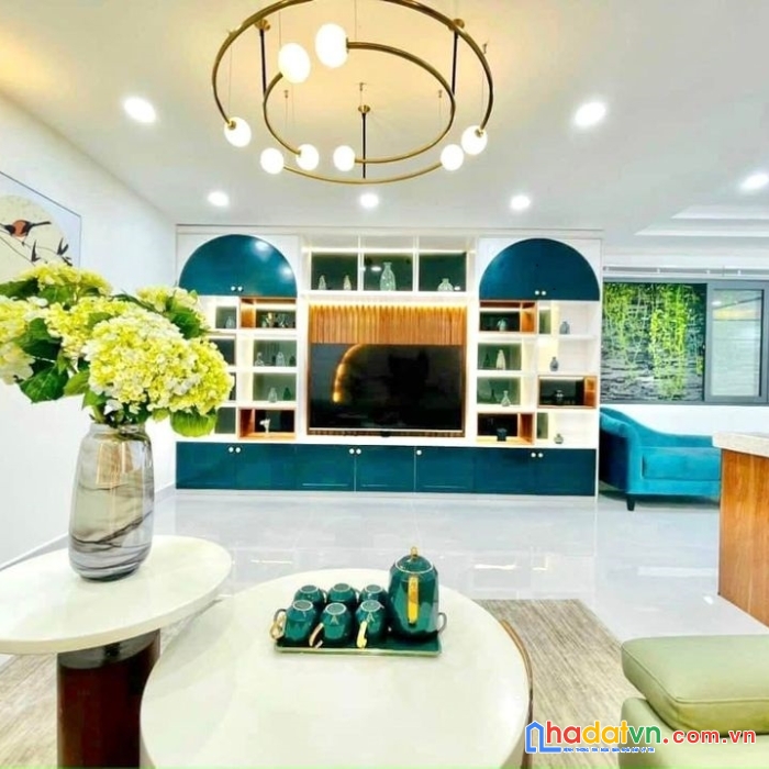 Bán nhà lô góc phố trần quang diệu, 40m2, ô tô kinh doanh, nhỉnh 10 tỷ