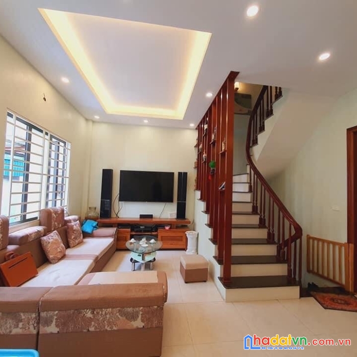 Trung tâm ngã tư sở phố quan nhân, thanh xuân, 52m, 5 tầng, ô tô, kinh doanh, 4.5 tỷ, lh 0975124520