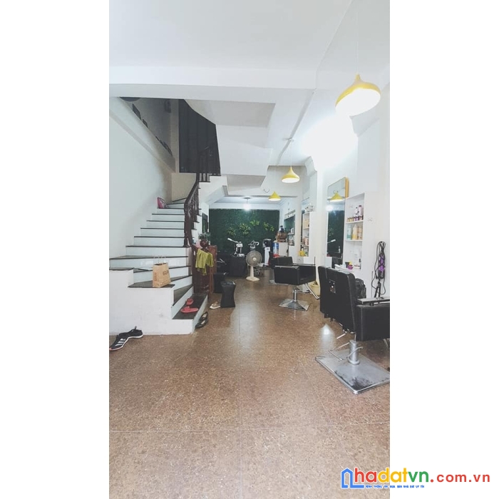Bán nhà 4 tầng, ngọc thụy, long biên,  36m2, mt 4,5m  ngõ thông, ô tô tránh-kinh doanh được
