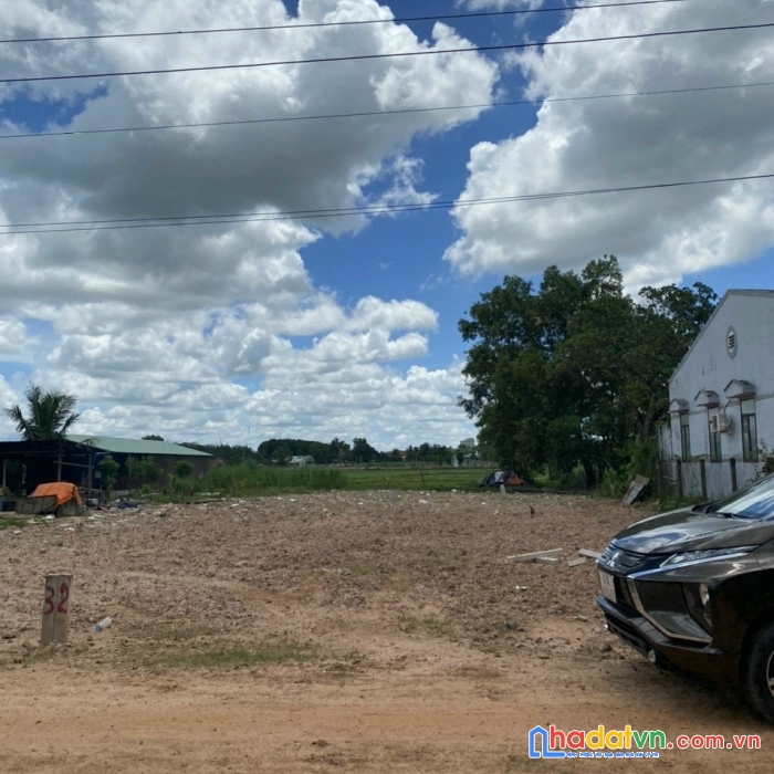 Bán lô đất tân phong - tân biên đường 6m