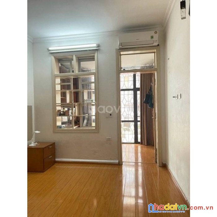 Chính chủ nhờ bán căn hộ tập thể tầng 2 đại học thuỷ lợi, ngõ 203 chùa bộc, đống đa, hà nội dt