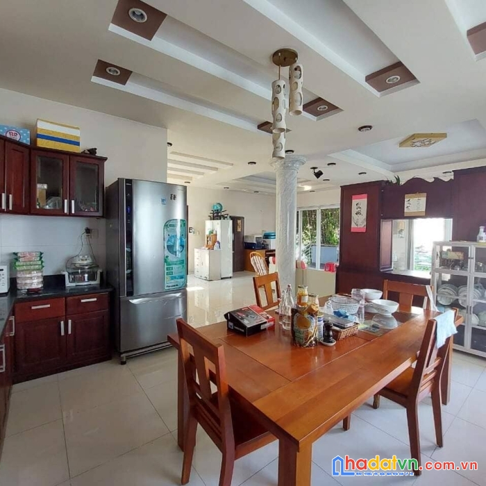 Nhà bán, đường số1, p16, gv chỉ nhỉnh 3 tỷ.