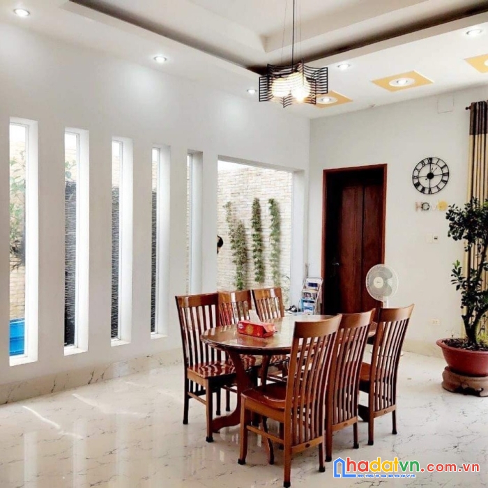 Bán nhà biệt thự sân vườn hương lộ 2 - bình tân, dt 150m2, 3 tầng, 3 pn giá chỉ 10.5 tỷ.