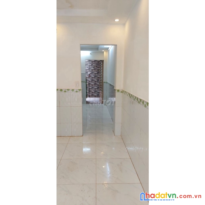 Bán nhà nhỏ 1 trệt 1 lầu, đủ công năng đường trần xuân soạn quận 7