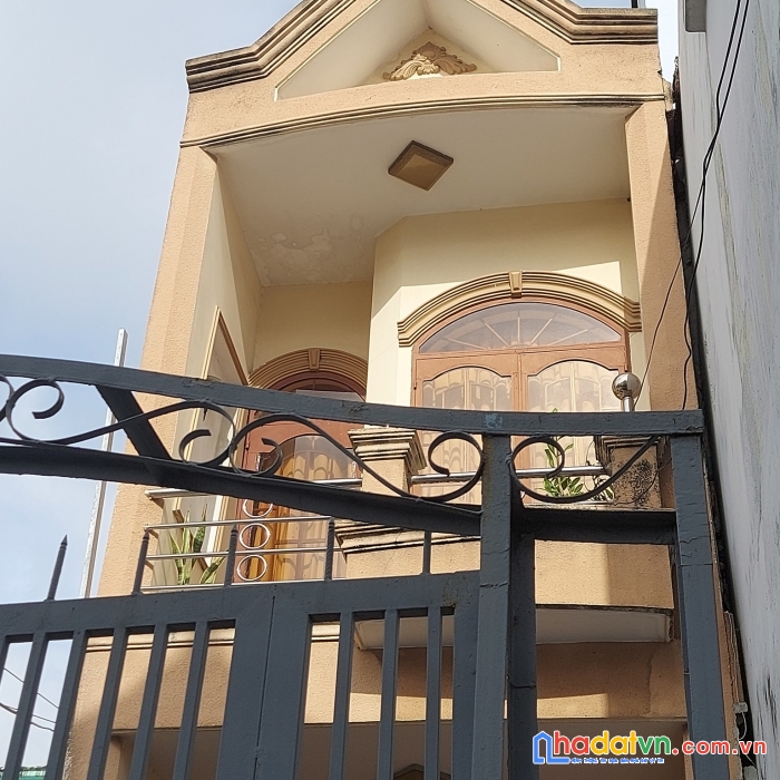Bán nhà giá rẻ quận 7 60m2 chỉ 5.56 tỷ. btct-hxh-shr