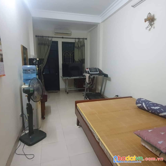 Cần bán gấp nhà đẹp gần công an huyện thanh trì