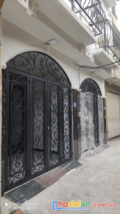 Nhà ngọc lâm - long biên - gần chợ - thang máy 46m x 5 tầng, chỉ 6.8 tỷ.