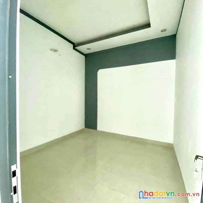 Bán nhà sổ riêng đường nguyễn khuyến 1 sẹc, 2,1 tỷ