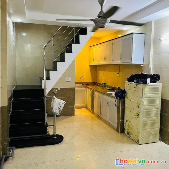 Chính chủ bán nhà nhỏ xinh, bùi văn 3, huỳnh tấn phát, quận 7 giá chỉ hơn 2 tỷ