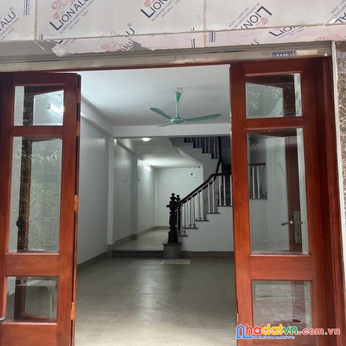 Nhà lê trọng tấn ô tô kinh doanh 70m 6.8 tỷ