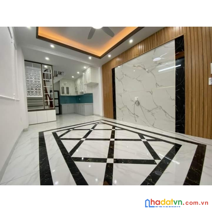 Bán tòa nhà thanh nhàn, hai bà trưng, 105/129m2*8 tầng sieu kinh doanh