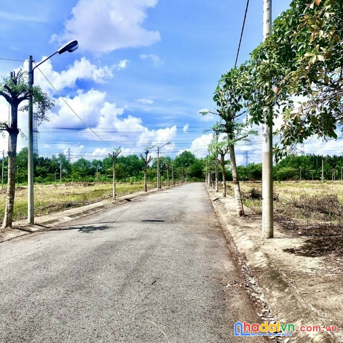 Bán đất ngay sau lưng núi bà đen, chính chủ, không qua môi giới giá chỉ 490tr