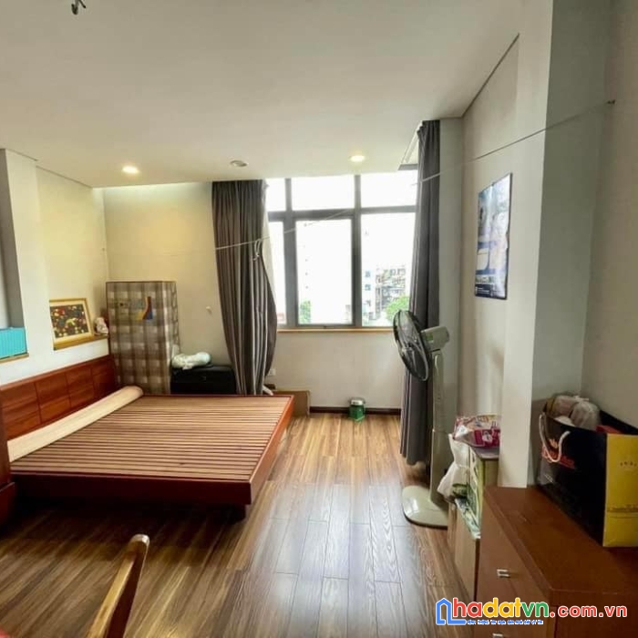 Khương đình - 50m2 4,6 tỷ- lô góc - ô tô cách 50m - trước nhà xe ba gác quay đầu