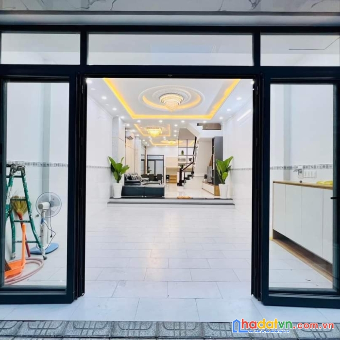 Bán nhà hxh thông huỳnh tấn phát & đào trí, quận 7, căn góc, 150m giá chỉ hơn 8 tỷ
