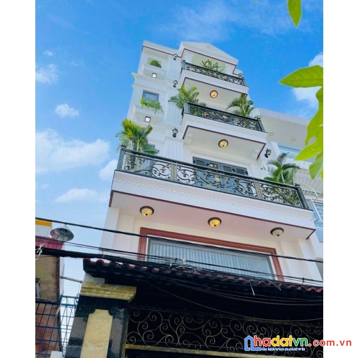 Bán chdv 20p mặt tiền ngay aeon tân phú. ngang 6m nhỉnh 14 tỷ.