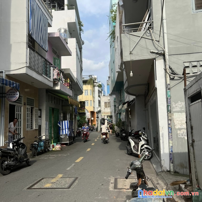 Chủ gửi nhà hẽm phan xích long- phường 2- phú nhuận