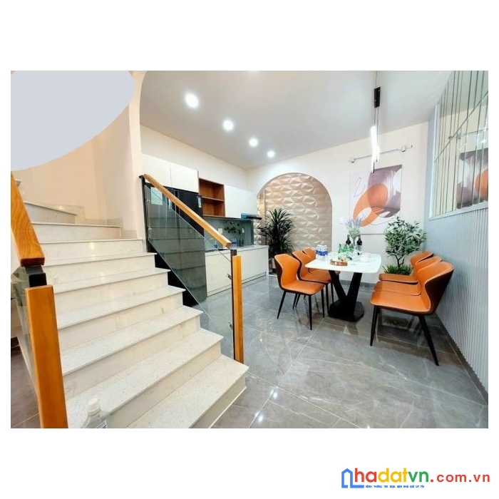 Nhà mới tinh đẹp quá đi_ngang 5m_3 tầng_oto ngủ trong nhà 7.7 tỷ