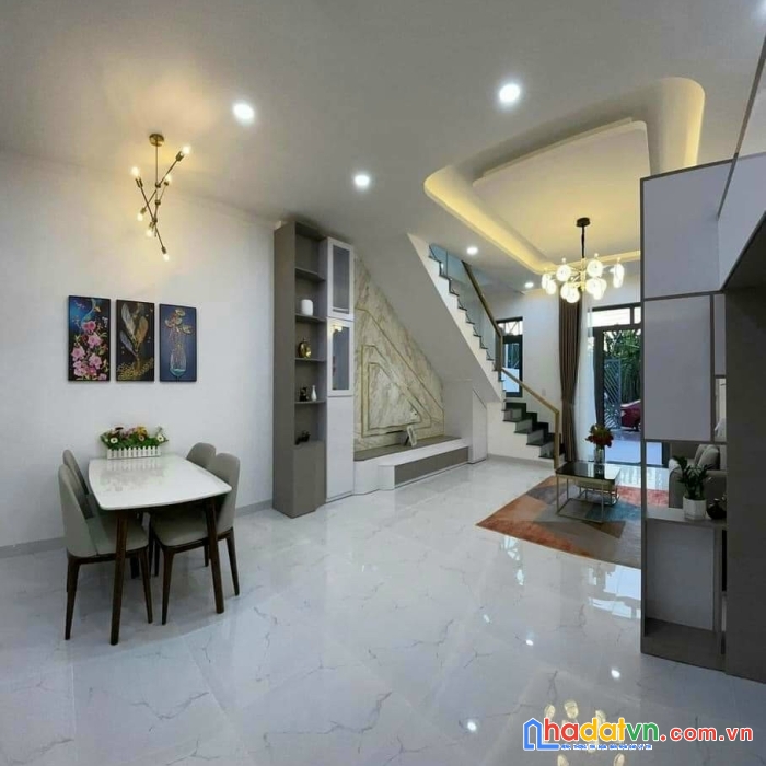 Bán nhà phan văn trị bình thạnh hxh 4 lầu 4 phòng ngủ  54m2 giá rẻ .