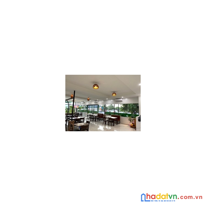 Chính chủ cần sang gấp quán cafe “ngã tư quốc tế”.