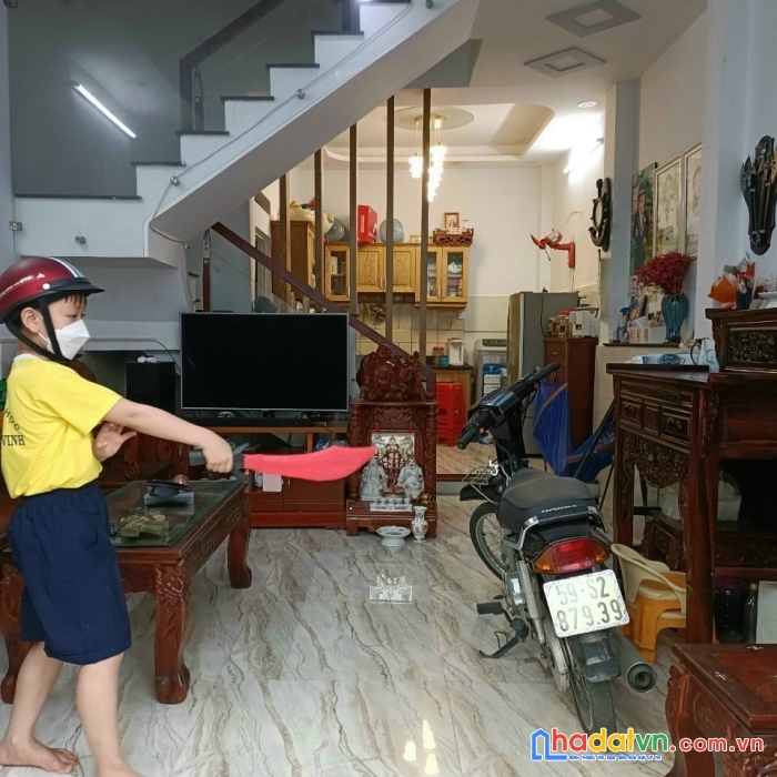 Hẻm 3.5m dân trí, lê văn sỹ, chỉ 5.2 tỷ, 4.2 x 9m, phú nhuận