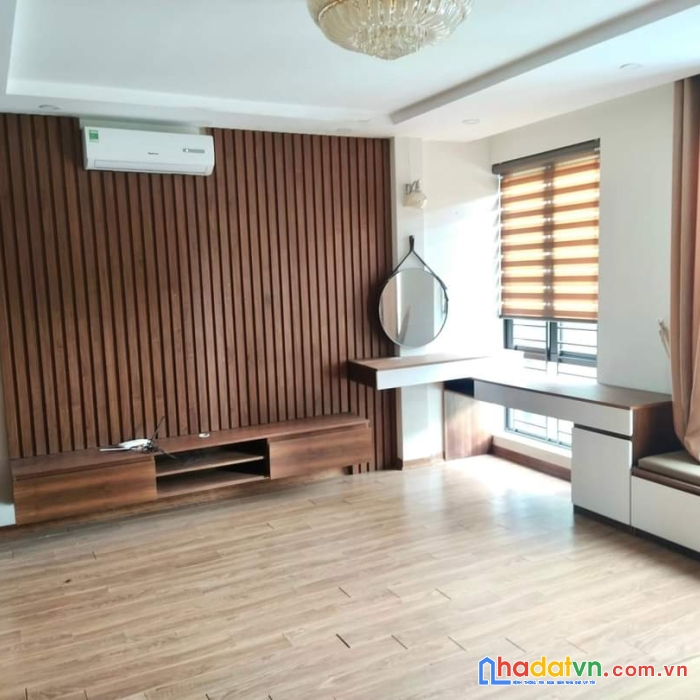 Bán gấp nhà đường mỹ đình 45m2, kinh doanh, ô tô, lô góc.