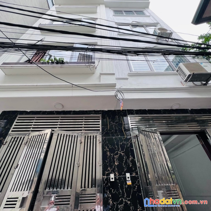 Bán gấp nhà khương trung, sát hồ điều hòa, an sinh đỉnh cao, gần ô tô đỗ.