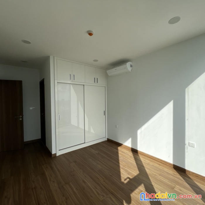 Chuyên bán căn hộ eco green quận 7, em nắm rõ thị trường, giá và tư vấn tận tình với giỏ hàng mới