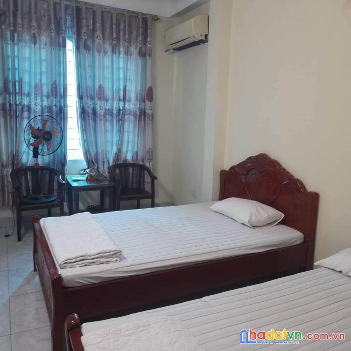 Bán tất nhà nghỉ tựu liệt 6 tầng- 8 phòng- 6,6 tỷ thanh trì 