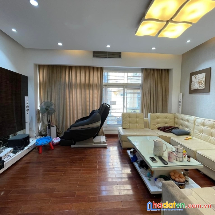 Bán nhà phố hồng mai giá sập sàn, 60m2, 5t, mt5m, phân lô, ô tô