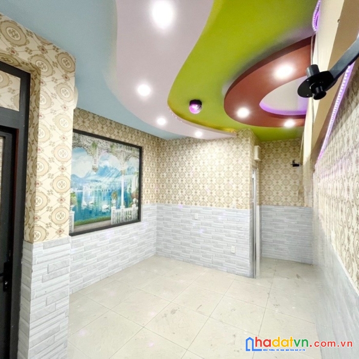 Nhà hàng&khách sạn 17 phòng đầy đủ nội thất cho thuê 75 triệu mt khu tên lửa p. bình trị đông